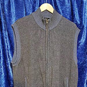 RedHead full zip sweater vest size XL